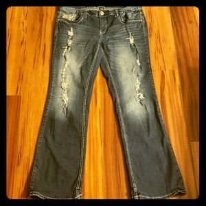 Ariya Distressed Jeans sz 15-16